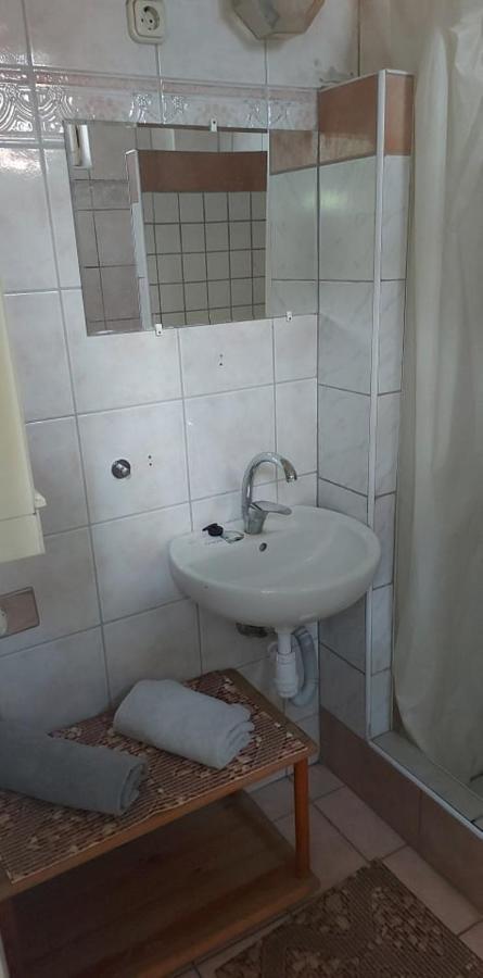 Kekturas-Tora Nyilo Badacsonyi Privat Berlemeny Hotel บาดัคชอยโตมาย ภายนอก รูปภาพ
